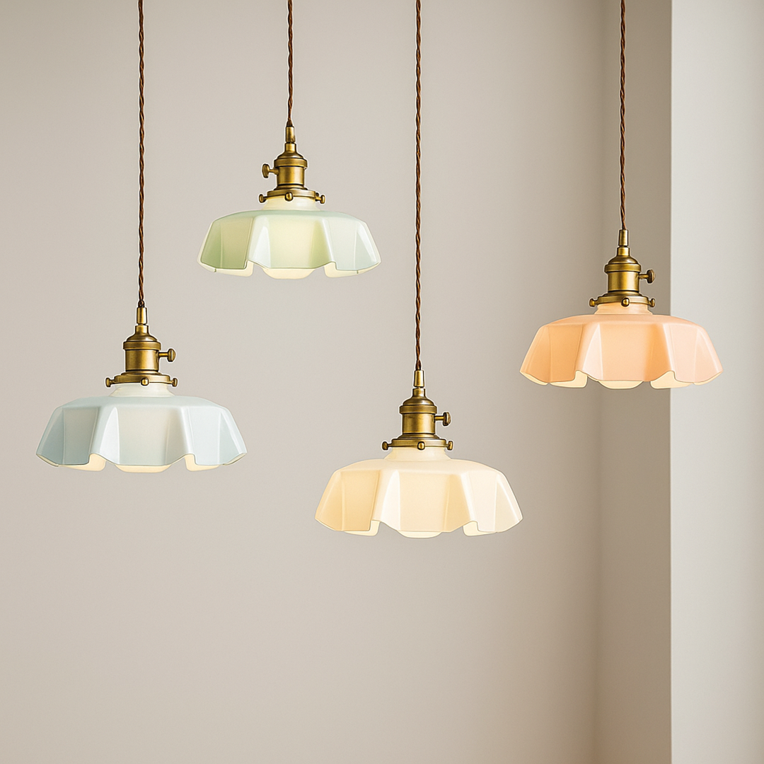 Retro Szklana Lampa Wisząca | Kremowy Kwiatowy Akcent