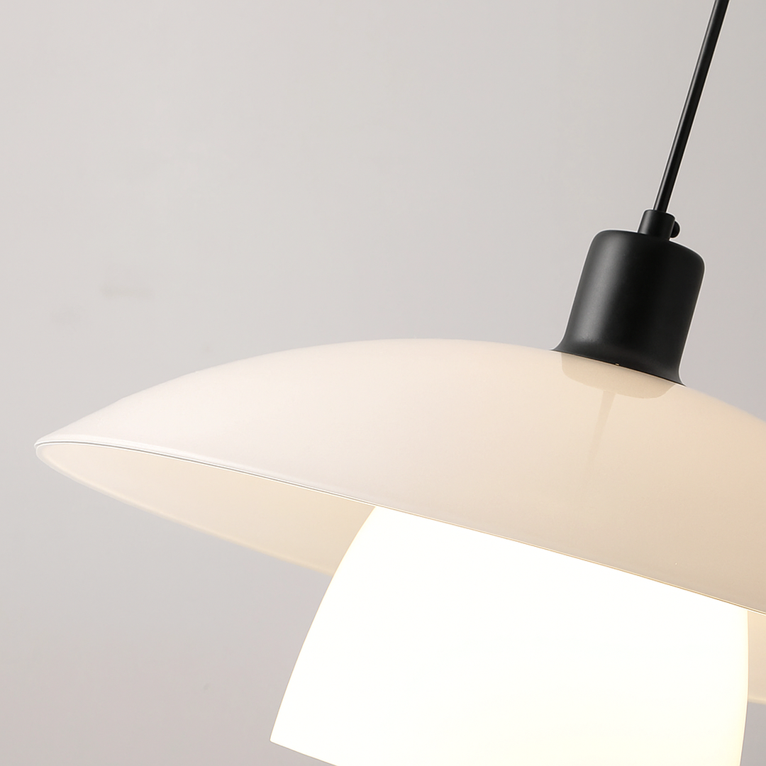 Nowoczesne Lampy Wiszące Z Krzywiznami | Nowoczesne Przestrzenie
