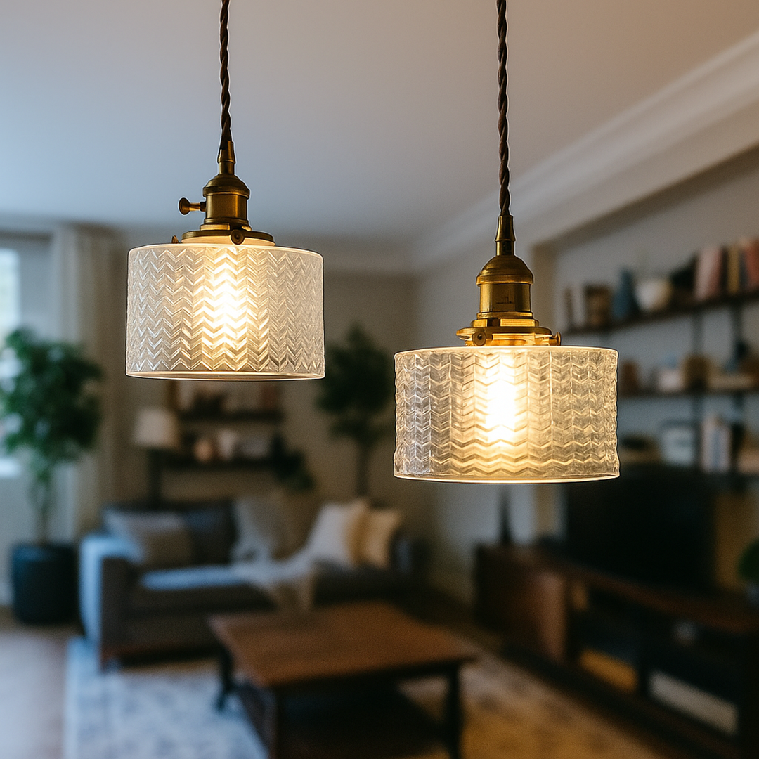 Lampa Sufitowa Z Teksturowanymi Szklanymi Kloszami | Nastrojowe Światło
