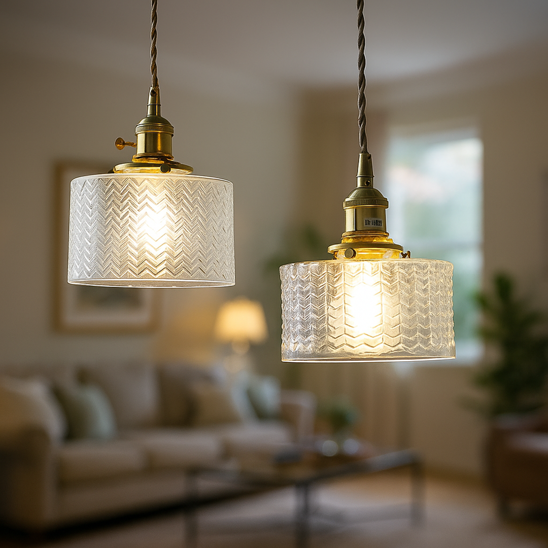 Lampa Sufitowa Z Teksturowanymi Szklanymi Kloszami | Nastrojowe Światło