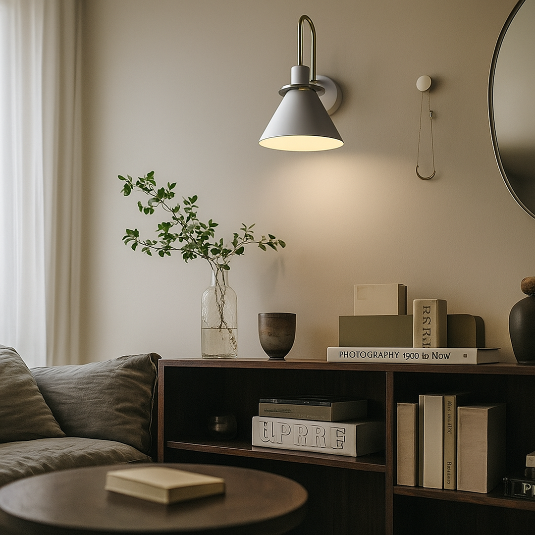 Lampa Ścienna Do Nowoczesnych Wnętrz | Salon