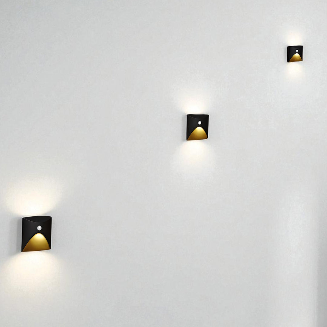 Lampa Ścienna IP65 Do Użytku Wewnątrz I Na Zewnątrz | Czujnik Ruchu