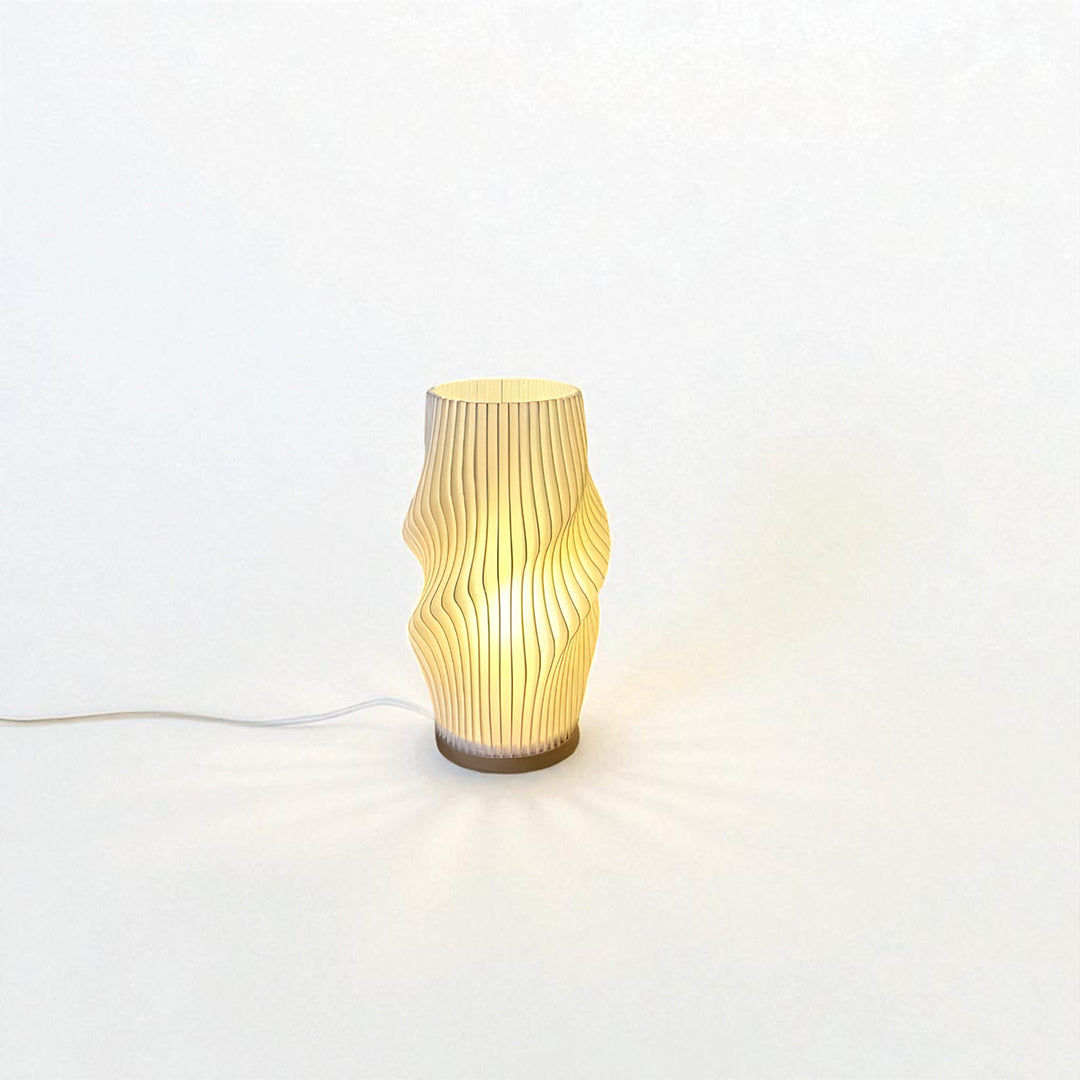 Lampa Stołowa Wavecrest | Spokojna