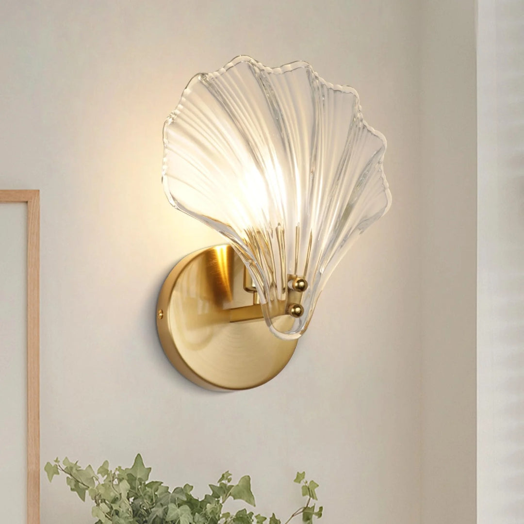 Art Deco mosiężna lampa ścienna w kształcie muszli – widok produktu 8 | Nuvira Home
