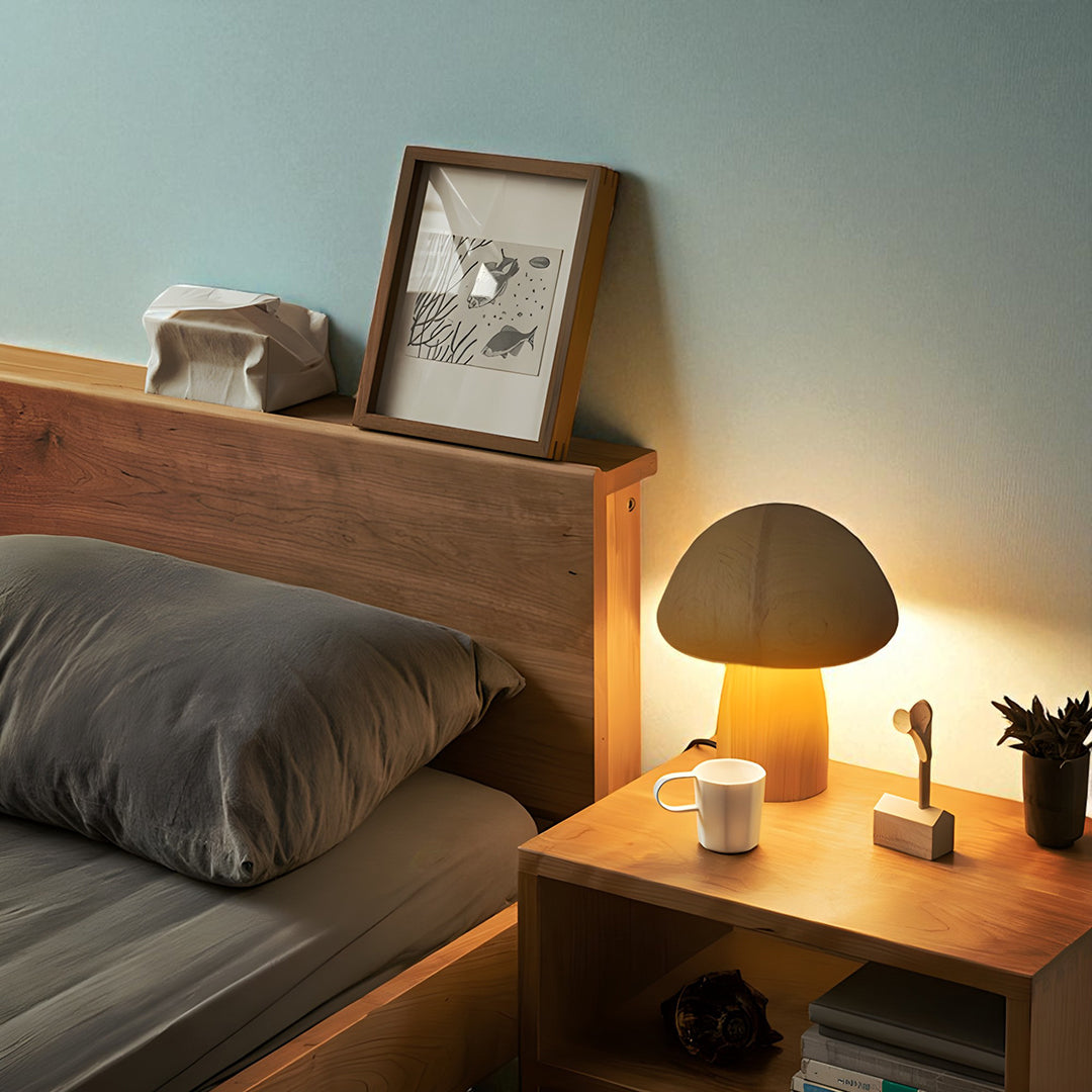 Bezprzewodowa Drewniana Lampa Stołowa – Design Grzybek – widok produktu 1 | Nuvira Home