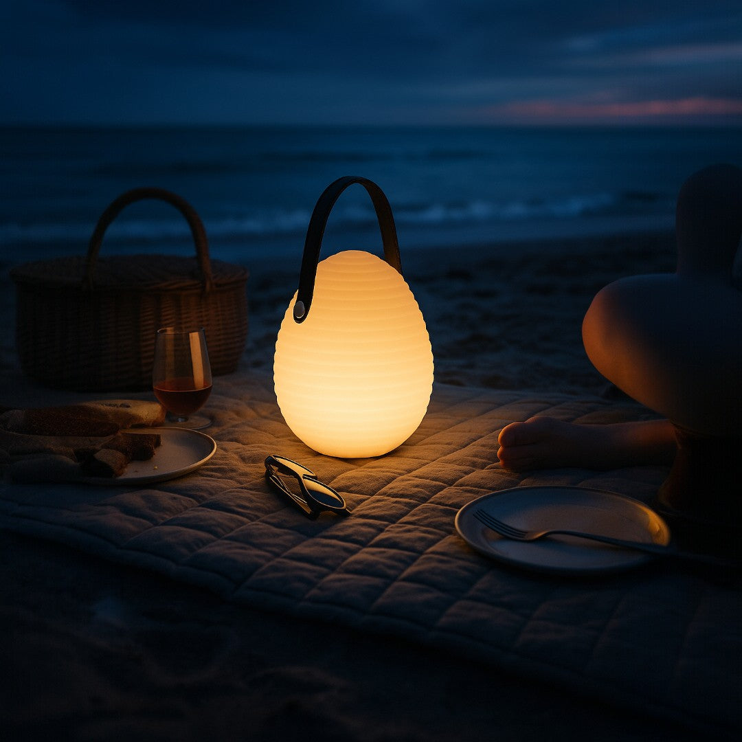 Bezprzewodowa Lampa Zewnętrzna LED – Przenośna – widok produktu 1 | Nuvira Home