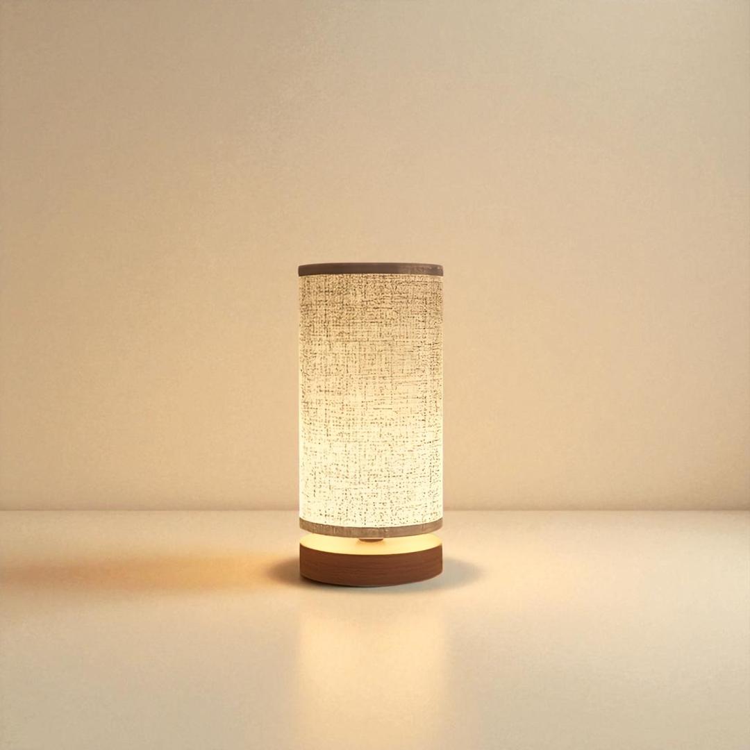 Drewniana Lampa Nocna – Kojący Akcent – widok produktu 6 | Nuvira Home
