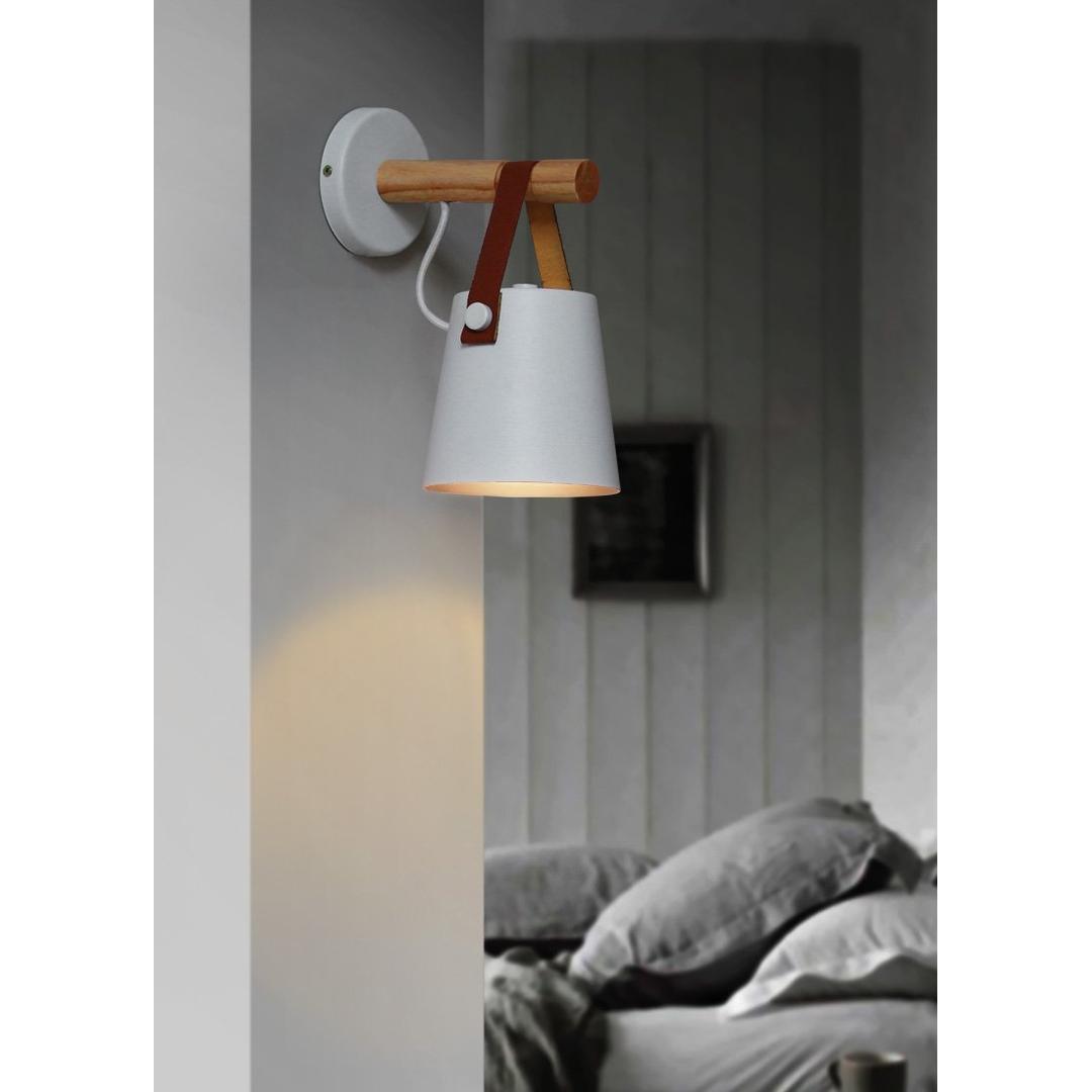 Drewniana Lampa Ścienna Dekoracyjna – Nordycka – widok produktu 13 | Nuvira Home