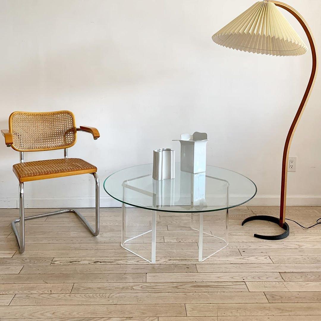 Drewniana Podłogowa Lampa Z Plisowanym Kloszem – widok produktu 6 | Nuvira Home