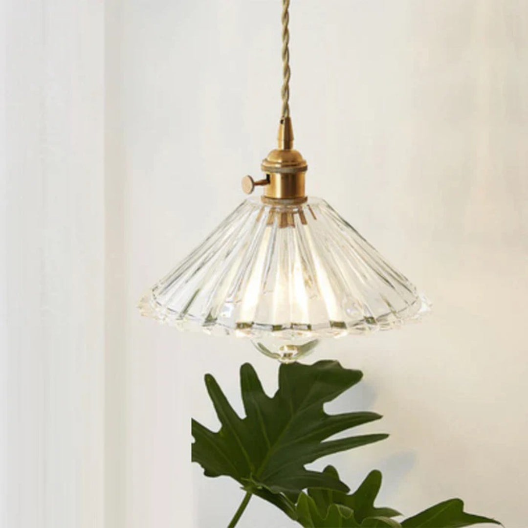 Industrialna lampa wisząca ze żłobionego szkła – widok produktu 5 | Nuvira Home