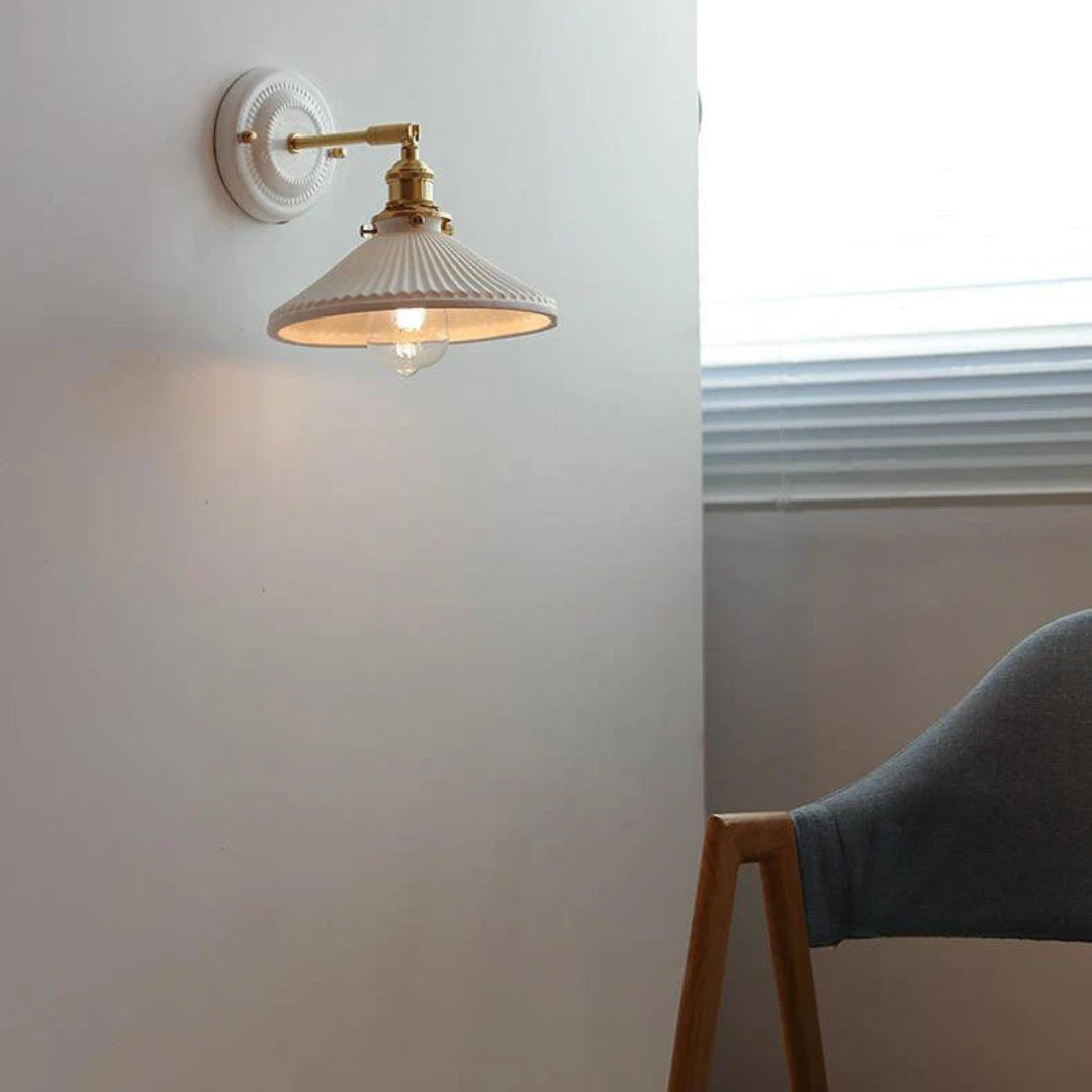 Japońska ceramiczno-mosiężna lampa ścienna – widok produktu 6 | Nuvira Home