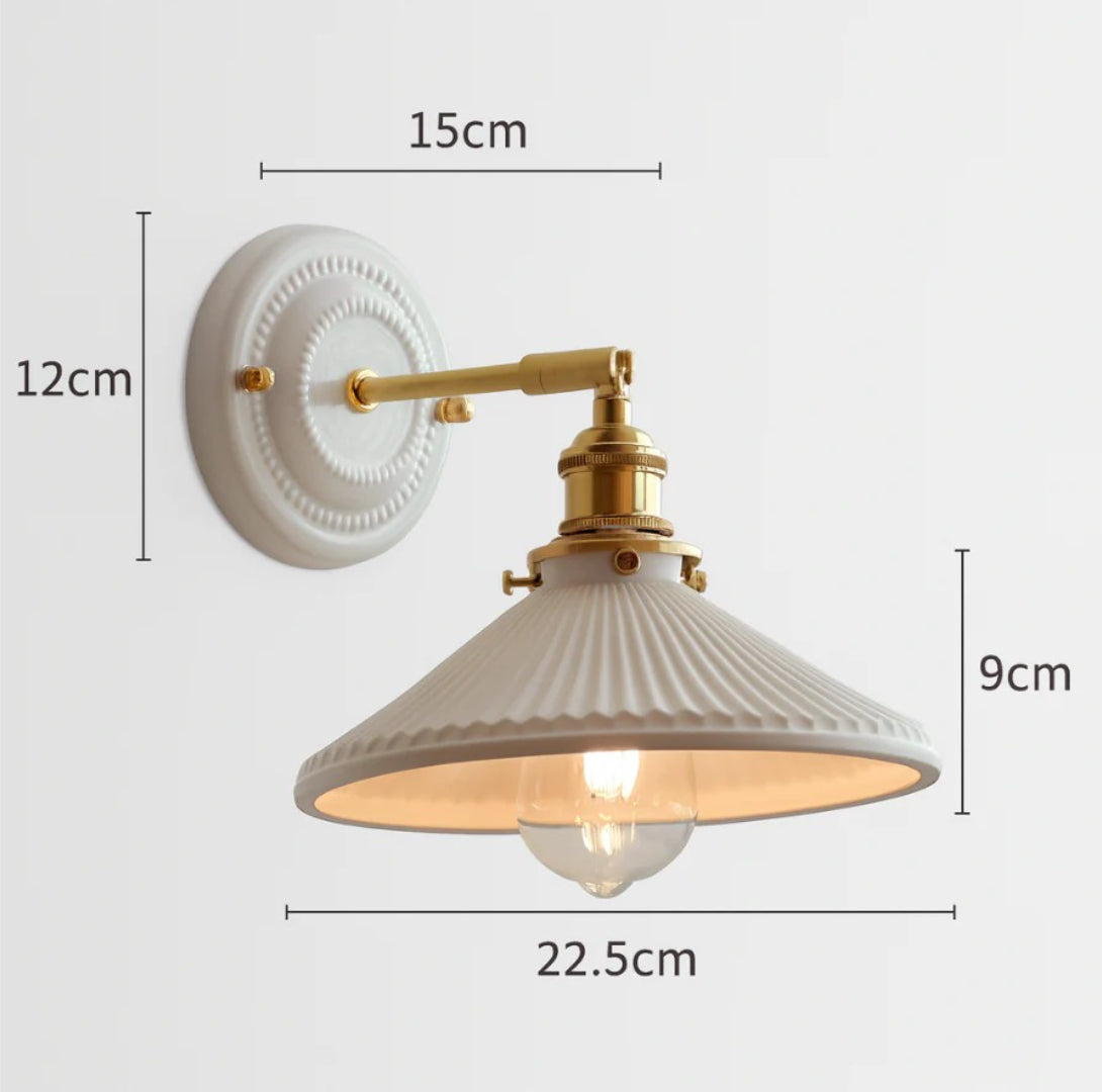 Japońska ceramiczno-mosiężna lampa ścienna – widok produktu 8 | Nuvira Home