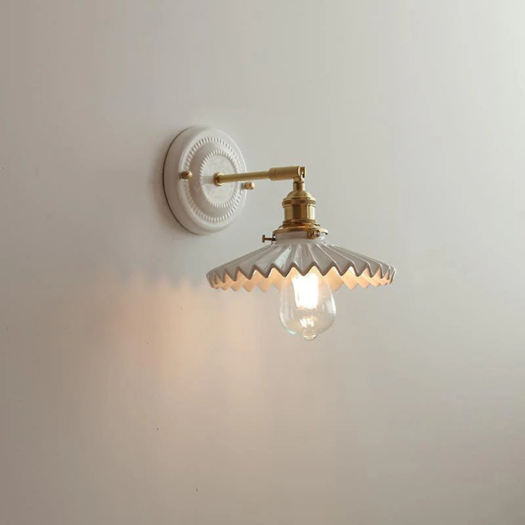 Japońska ceramiczno-mosiężna lampa ścienna – widok produktu 10 | Nuvira Home
