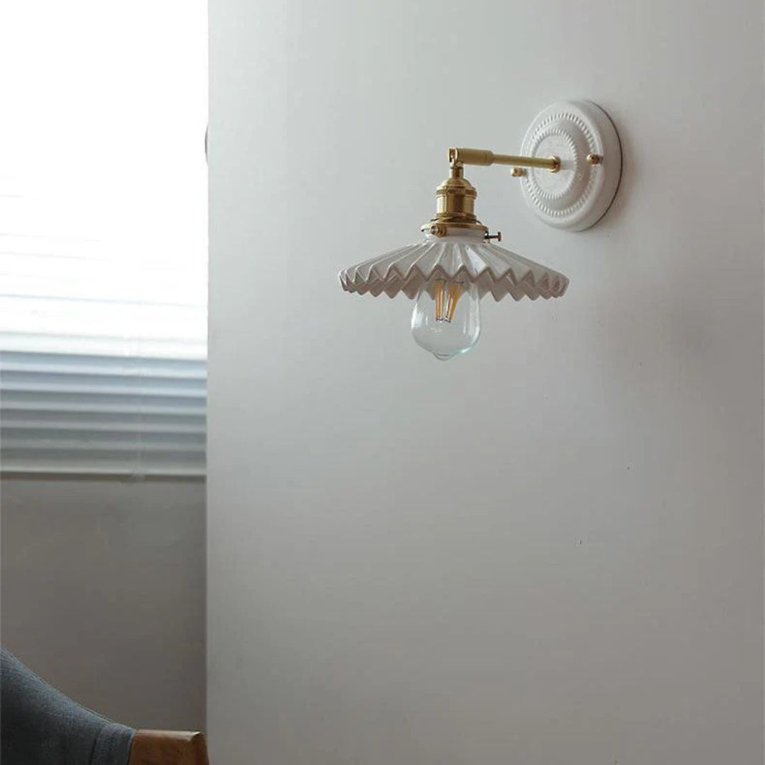 Japońska ceramiczno-mosiężna lampa ścienna – widok produktu 13 | Nuvira Home