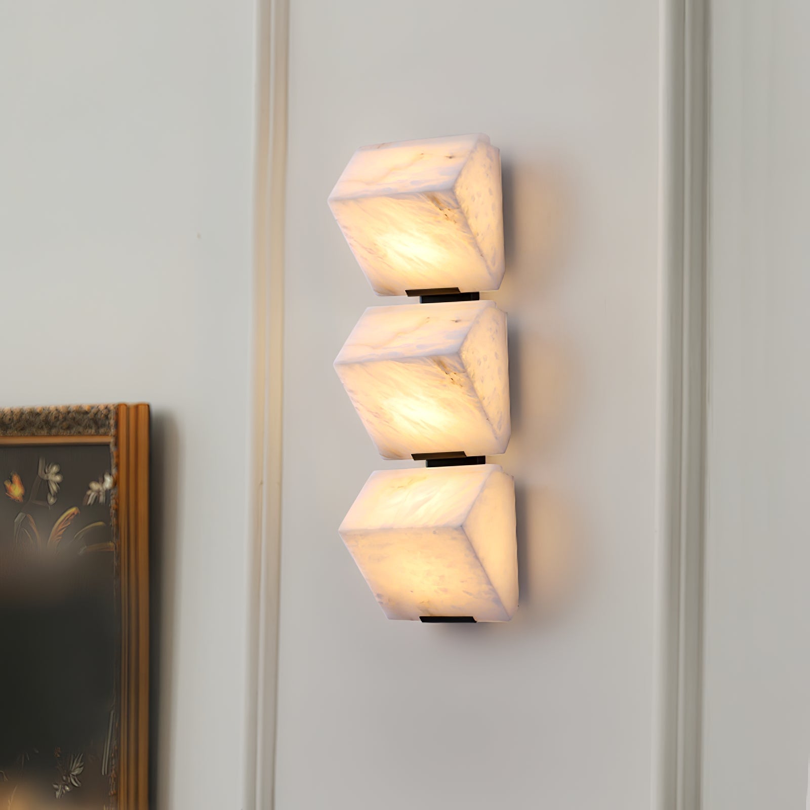 Kinkiet Art Deco z Kostkami Alabastrowymi i Wbudowanym LED – widok produktu 5 | Nuvira Home