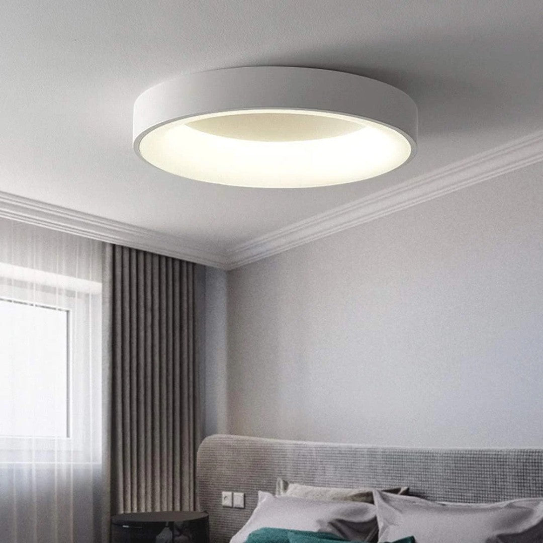 Kreatywna Kolorowa Lampa Sufitowa z Prostym Oświetleniem LED – widok produktu 10 | Nuvira Home