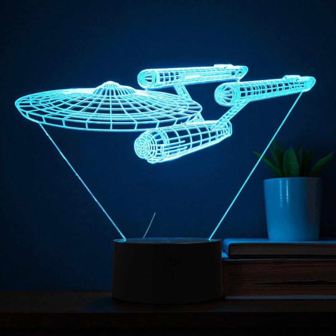 Lampa Stołowa 3D Statek Kosmiczny – Wielokolorowe Światło LED – widok produktu 3 | Nuvira Home