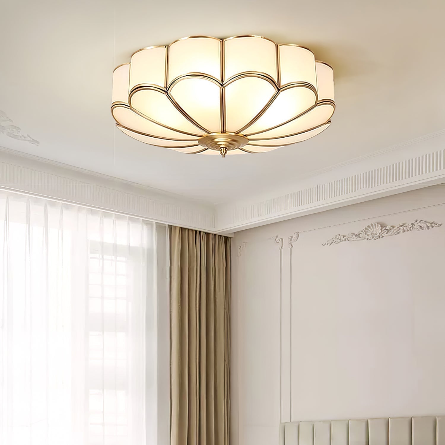 Lampa Sufitowa Art Deco w Kwiatowy Wzór ze Szkła Mrożonego – widok produktu 8 | Nuvira Home