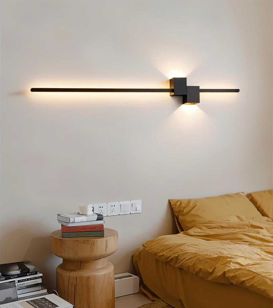 Liniowa Lampa Ścienna LED – Czarny Design – widok produktu 5 | Nuvira Home