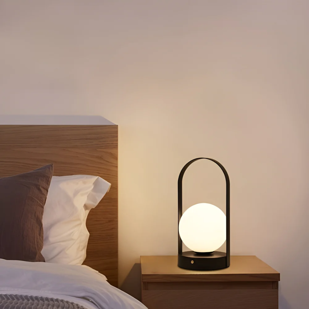 Luksusowa Bezprzewodowa Lampa Stołowa – Ładowalna Lampa LED – widok produktu 2 | Nuvira Home