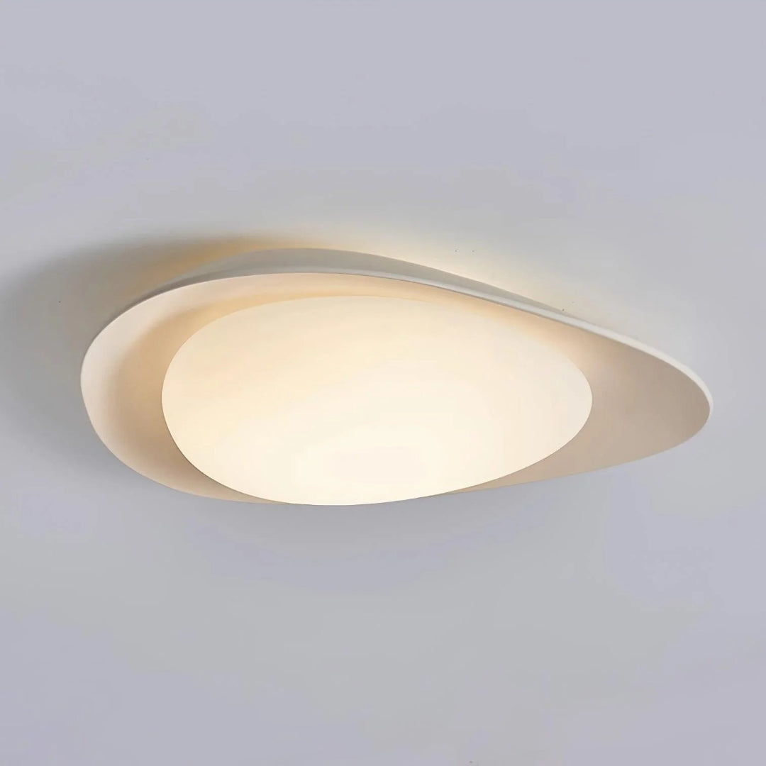Minimalistyczna lampa sufitowa z motywem liścia – widok produktu 15 | Nuvira Home