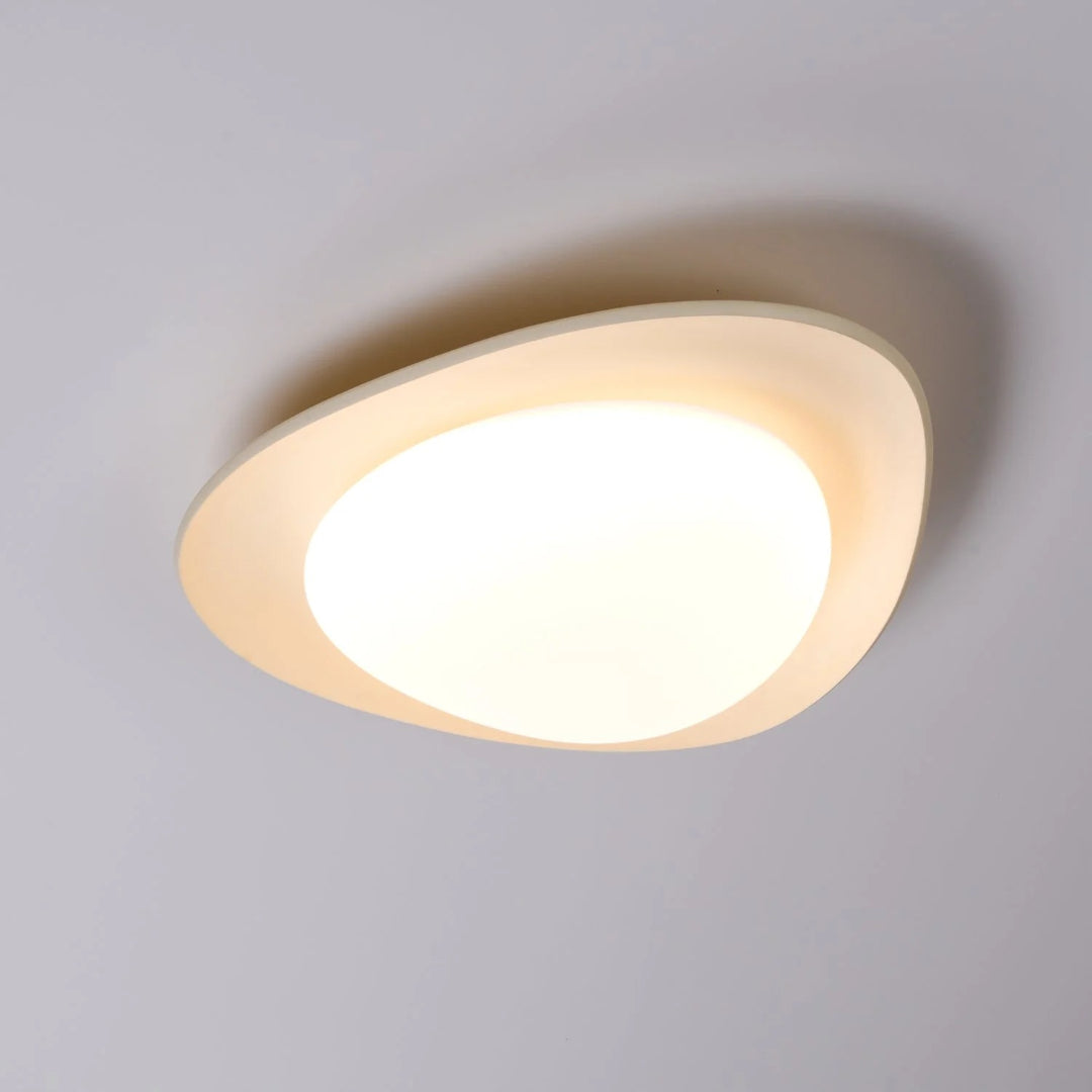 Minimalistyczna lampa sufitowa z motywem liścia – widok produktu 37 | Nuvira Home