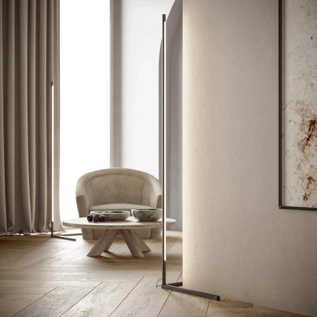 Minimalistyczna liniowa lampa podłogowa – widok produktu 12 | Nuvira Home
