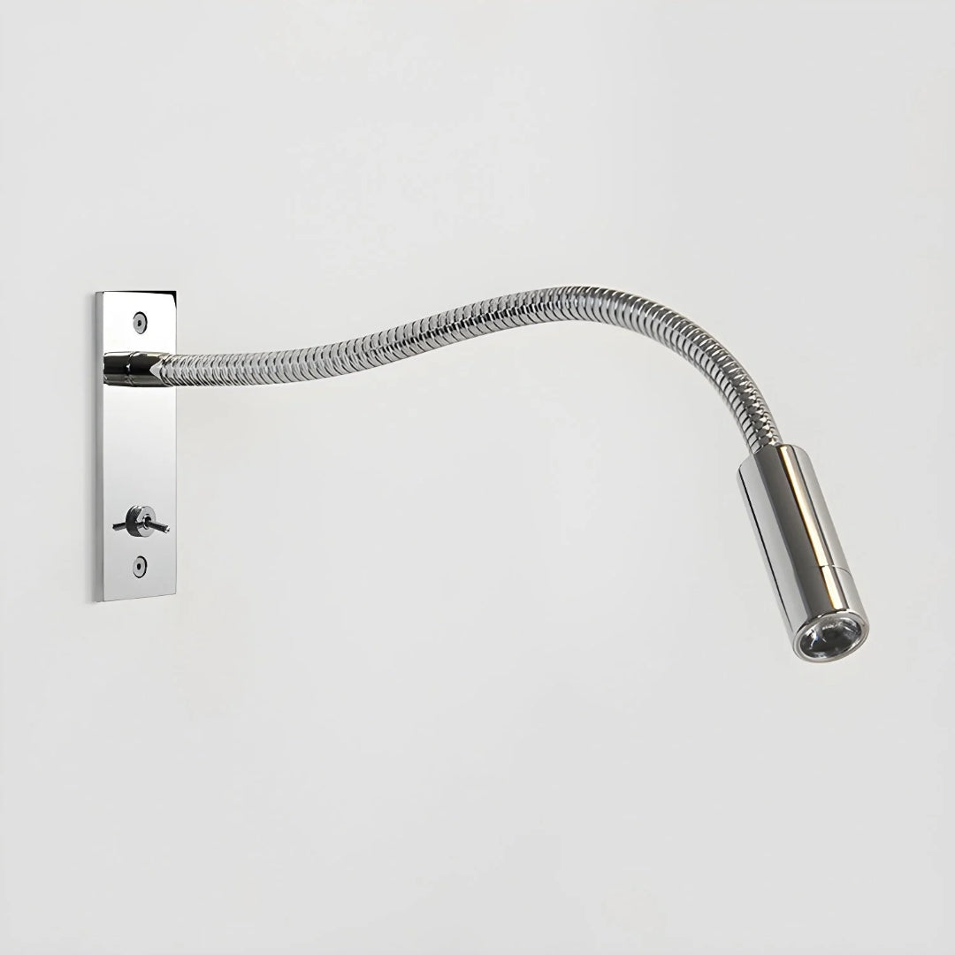 Minimalistyczna metalowa lampa ścienna z elastycznym ramieniem – widok produktu 8 | Nuvira Home