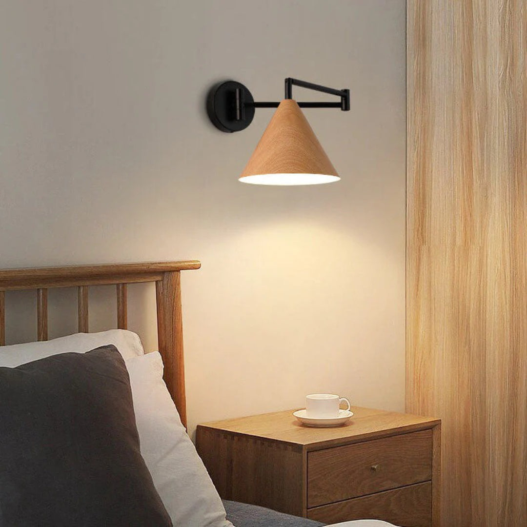 Nordycka drewniana stożkowa lampa ścienna – widok produktu 5 | Nuvira Home