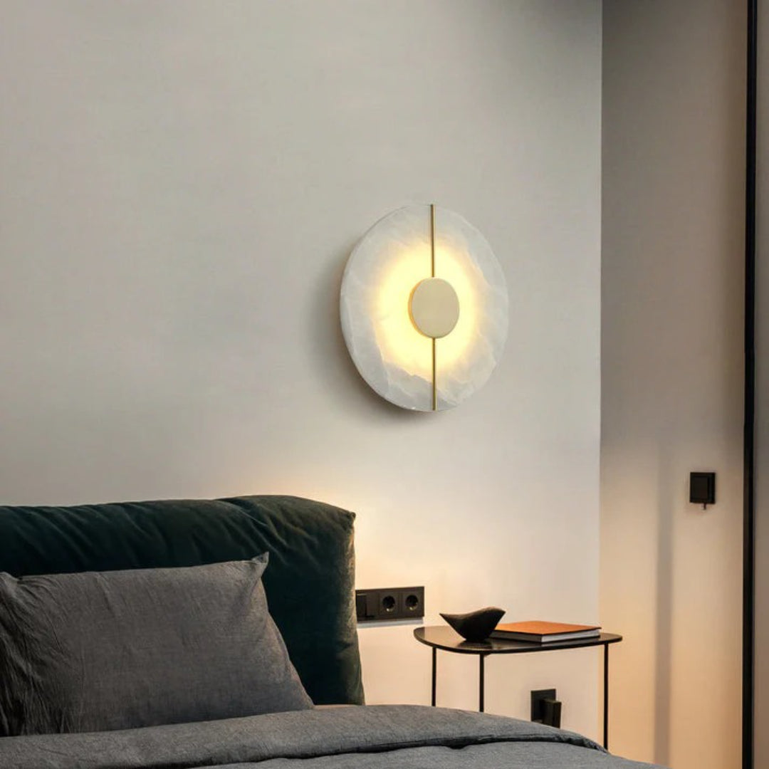 Nordycka marmurowa okrągła lampa ścienna – widok produktu 5 | Nuvira Home
