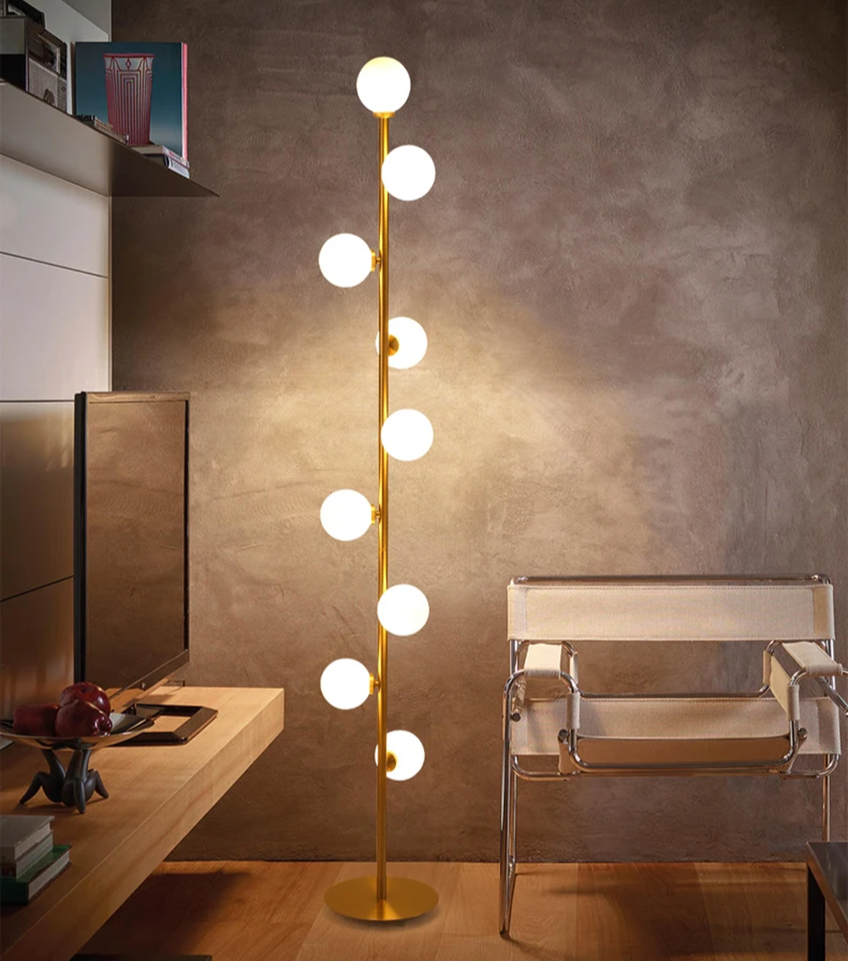 Nordycka Podłogowa Lampa Ze Szklaną Kulą – widok produktu 24 | Nuvira Home