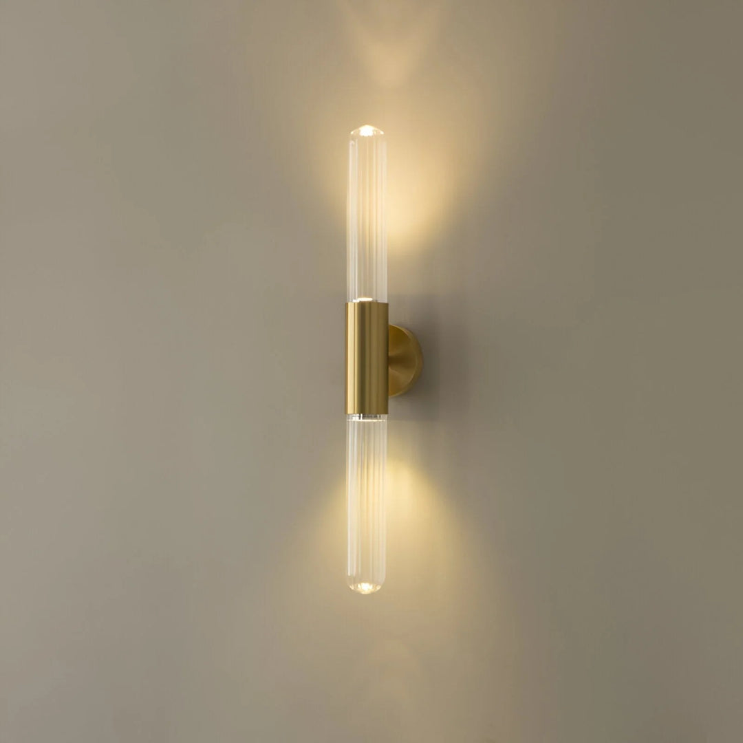 Nordycka szklano-mosiężna lampa ścienna – widok produktu 10 | Nuvira Home
