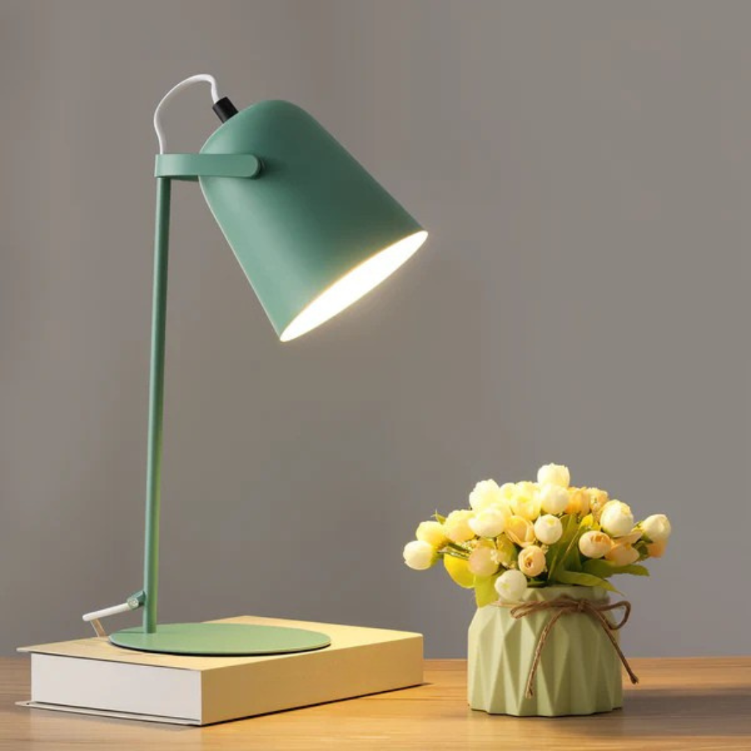 Nowoczesna Lampa Biurkowa LED – Regulowane Oświetlenie – widok produktu 3 | Nuvira Home