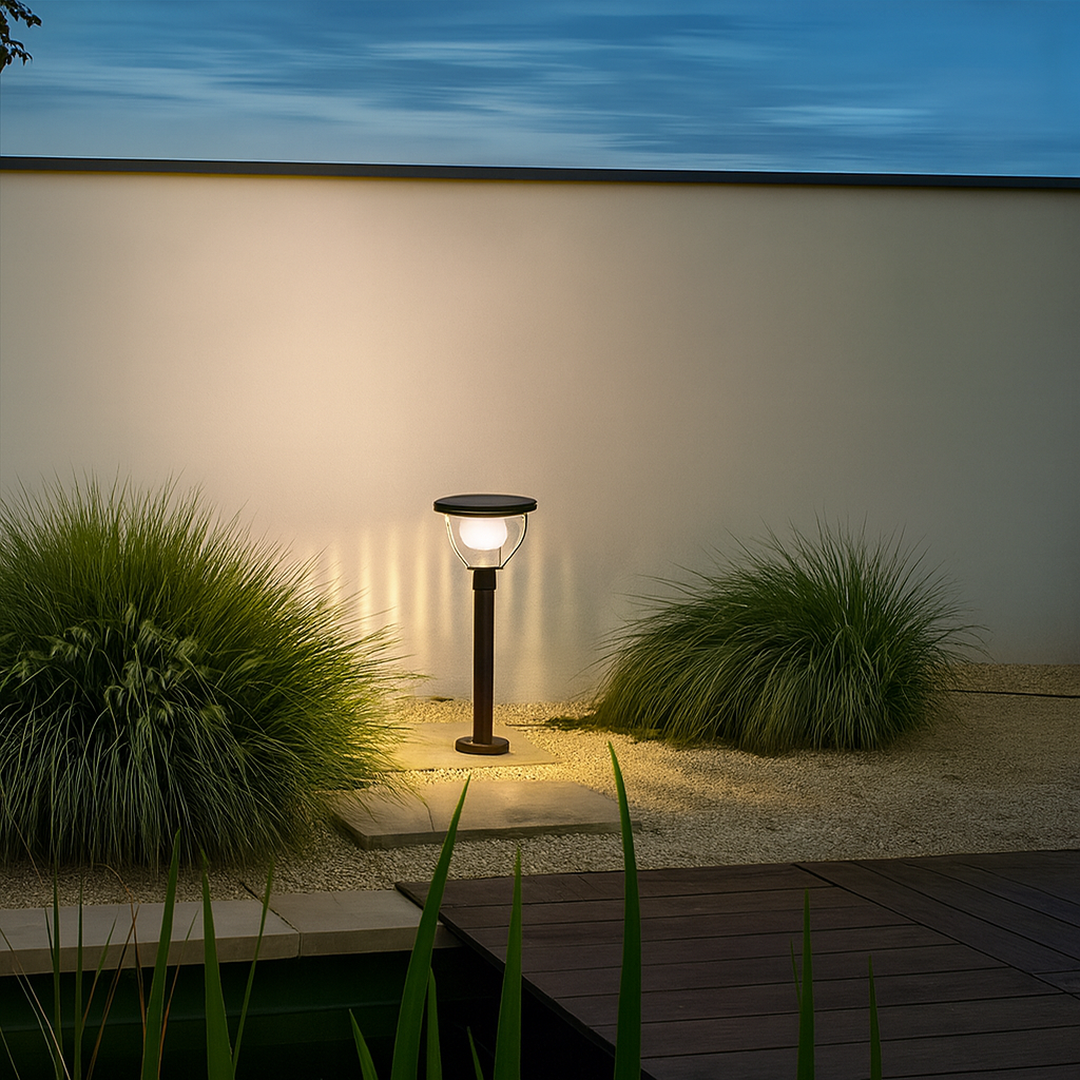 Nowoczesna Lampa Solarna – Do Użytku Zewnętrznego – widok produktu 2 | Nuvira Home