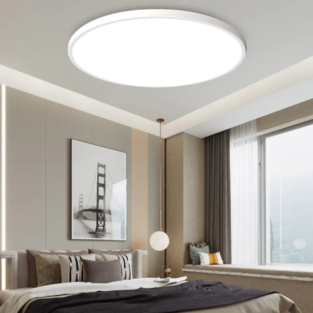 Nowoczesna Okrągła Lampa Sufitowa z Minimalistycznym Designem LED – widok produktu 9 | Nuvira Home