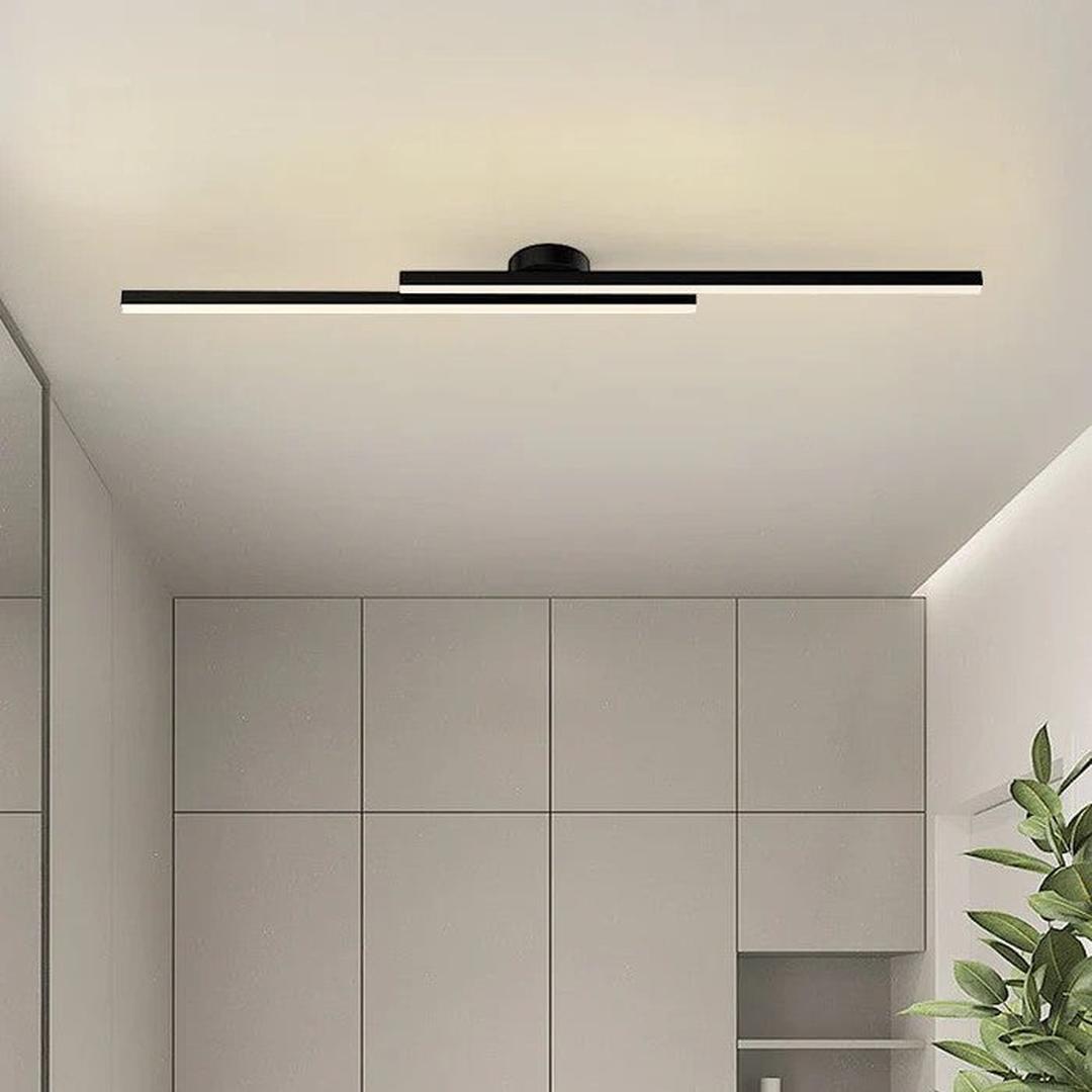 Nowoczesna Podłużna Lampa Sufitowa z Aluminium z Oświetleniem LED – widok produktu 2 | Nuvira Home