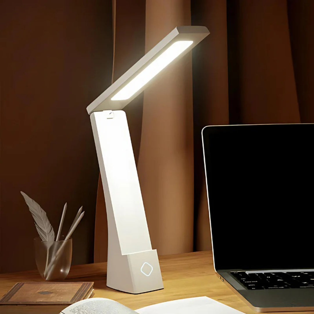 Nowoczesna składana lampka stołowa LED – widok produktu 2 | Nuvira Home