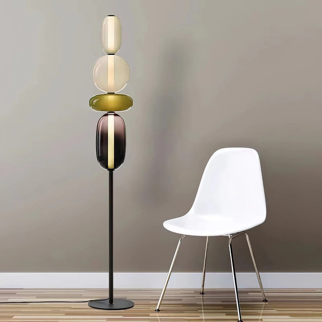 Nowoczesna szklana lampa podłogowa – widok produktu 22 | Nuvira Home