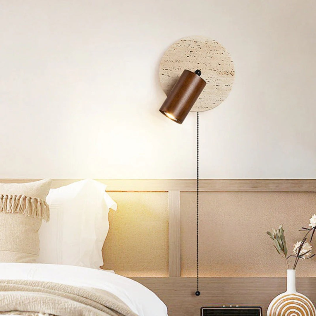Obrotowa lampa ścienna z trawertynu – widok produktu 11 | Nuvira Home
