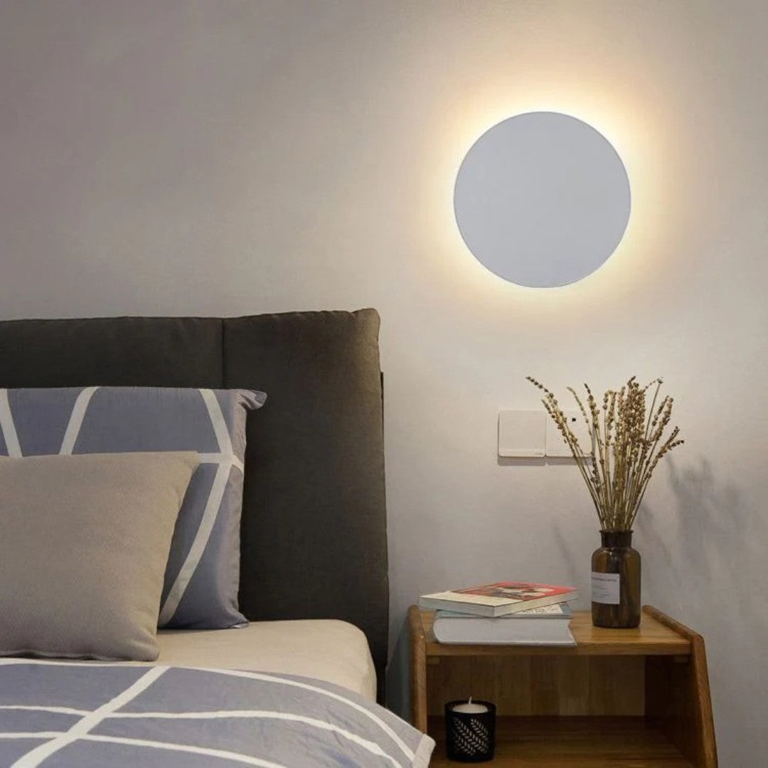 Okrągła Metalowa Lampa Ścienna LED – Stylowa – widok produktu 7 | Nuvira Home