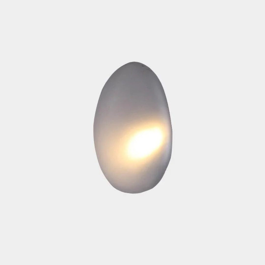 Organiczna minimalistyczna lampa ścienna – widok produktu 33 | Nuvira Home