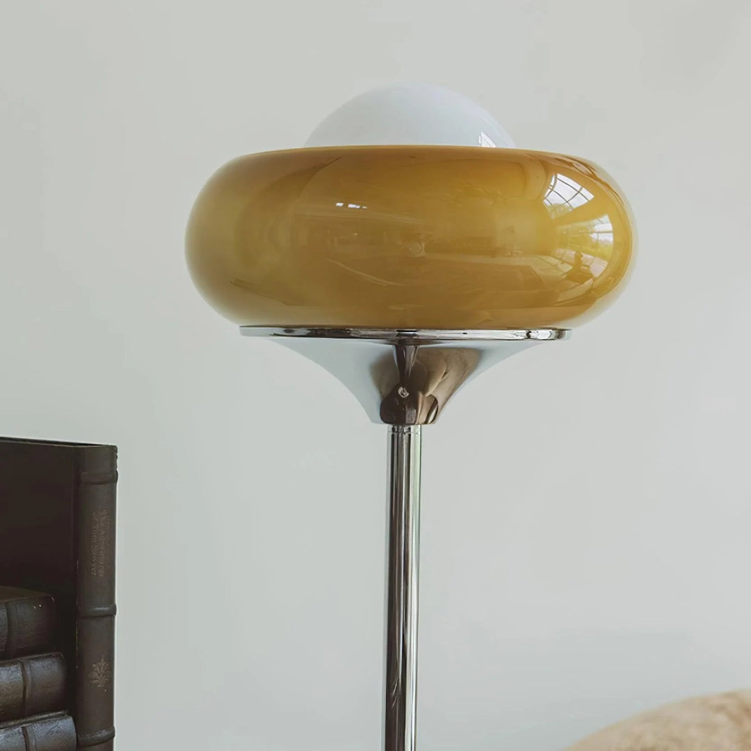 Retro szklana lampa podłogowa – widok produktu 4 | Nuvira Home