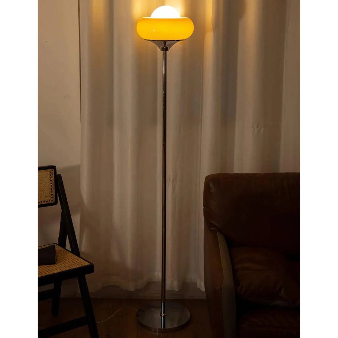 Retro szklana lampa podłogowa – widok produktu 10 | Nuvira Home