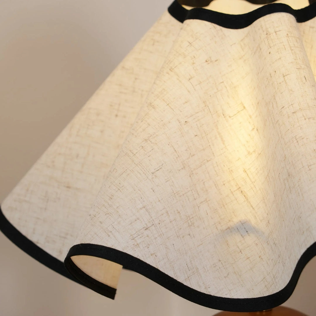 Rzeźbiarska lampa stołowa Wave – widok produktu 35 | Nuvira Home
