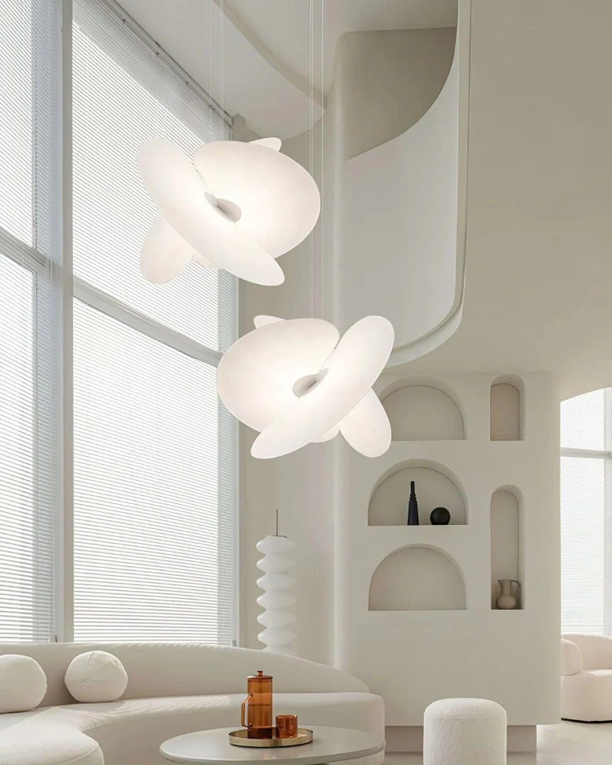 Rzeźbiarska lampa wisząca z tkaniny w nowoczesnym stylu – widok produktu 10 | Nuvira Home