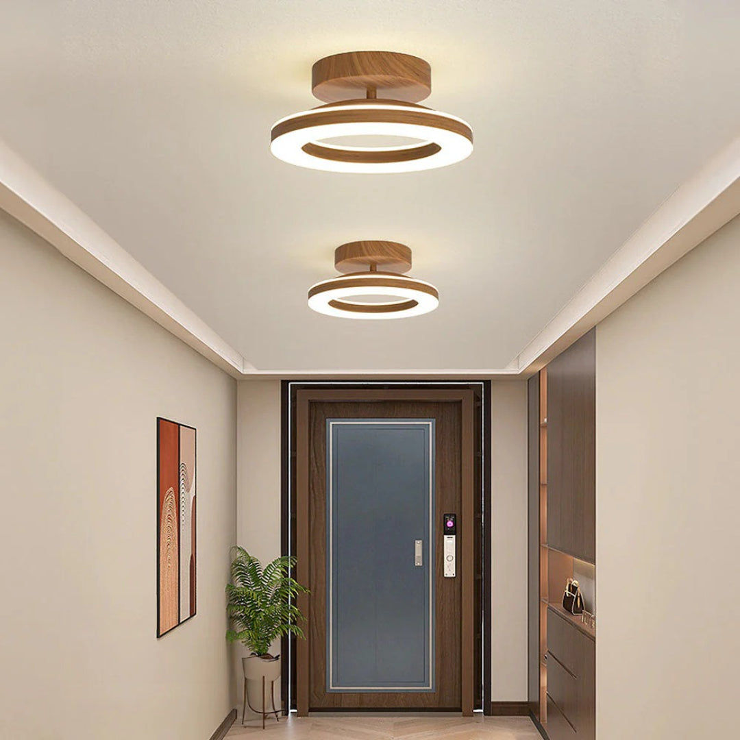 Skandynawska drewniana lampa sufitowa w formie pierścienia – widok produktu 1 | Nuvira Home