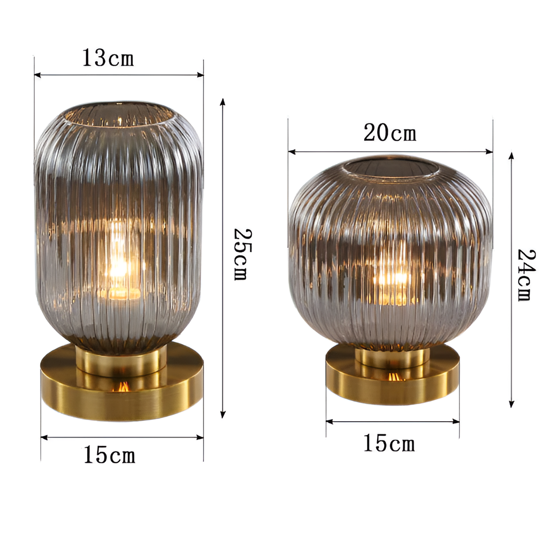 Skandynawska Lampa Stołowa z Żłobionego Szkła – Elegancki Design – widok produktu 14 | Nuvira Home