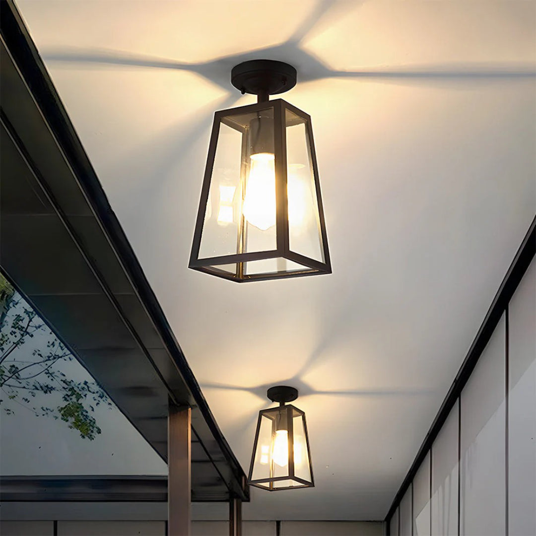 Sufitowa lampa w stylu latarni – widok produktu 1 | Nuvira Home