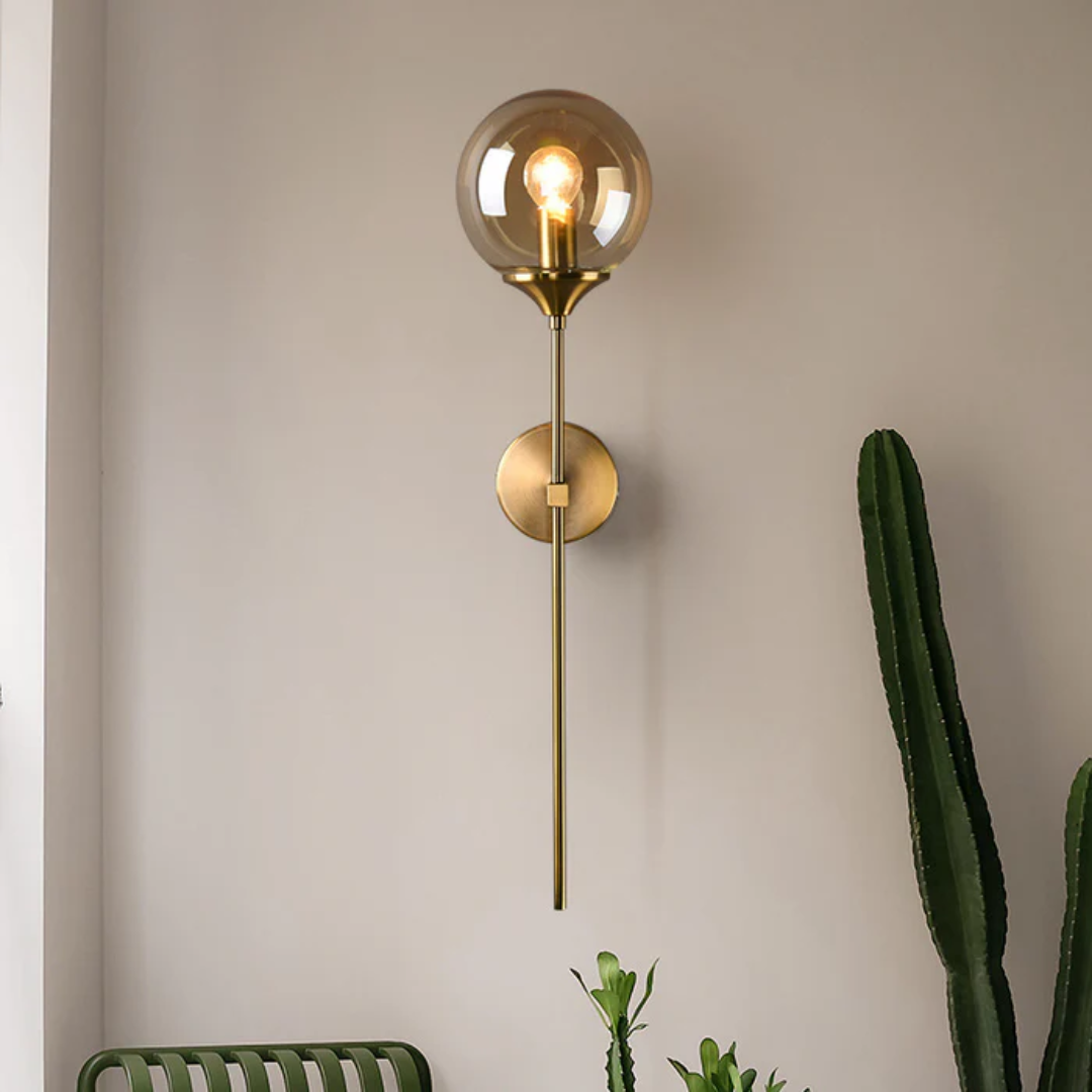 Szklana Lampa Ścienna – Nowoczesny Design do Każdego Pomieszczenia – widok produktu 1 | Nuvira Home
