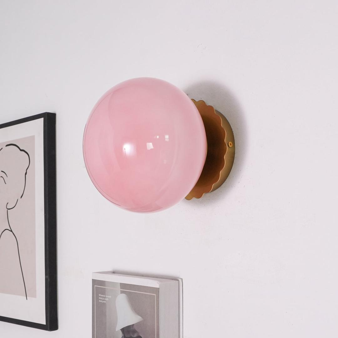Szklana Lampa Ścienna W Kształcie Kuli – widok produktu 3 | Nuvira Home